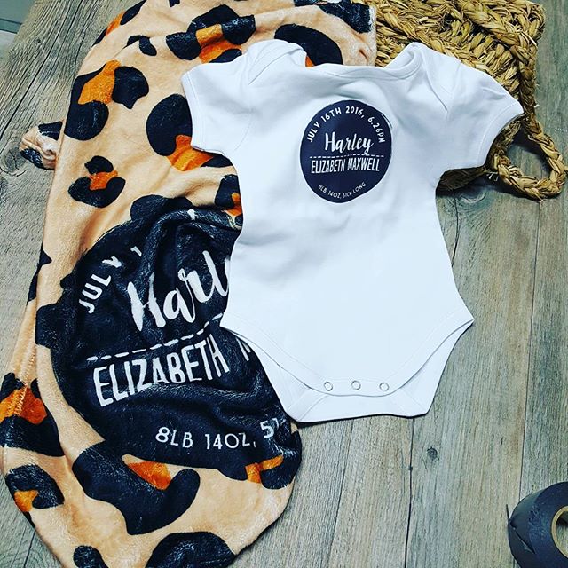 Personalised Baby Gift Sets SPATZ Mini Peeps®