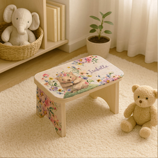 Personalised-Kids-Stool_wombat